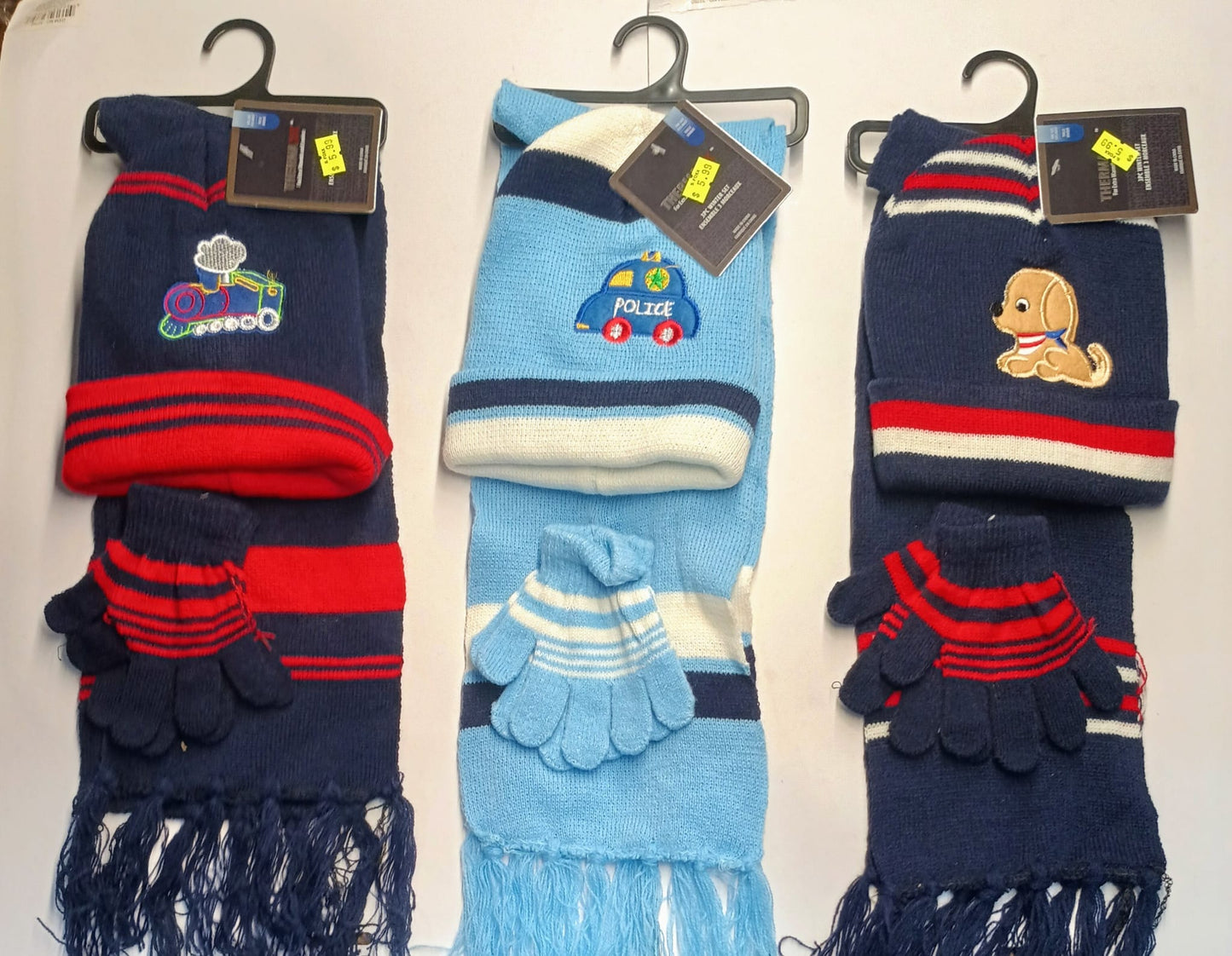 GORRO NIÑOS 3/1 $5.99 (UNIDAD)