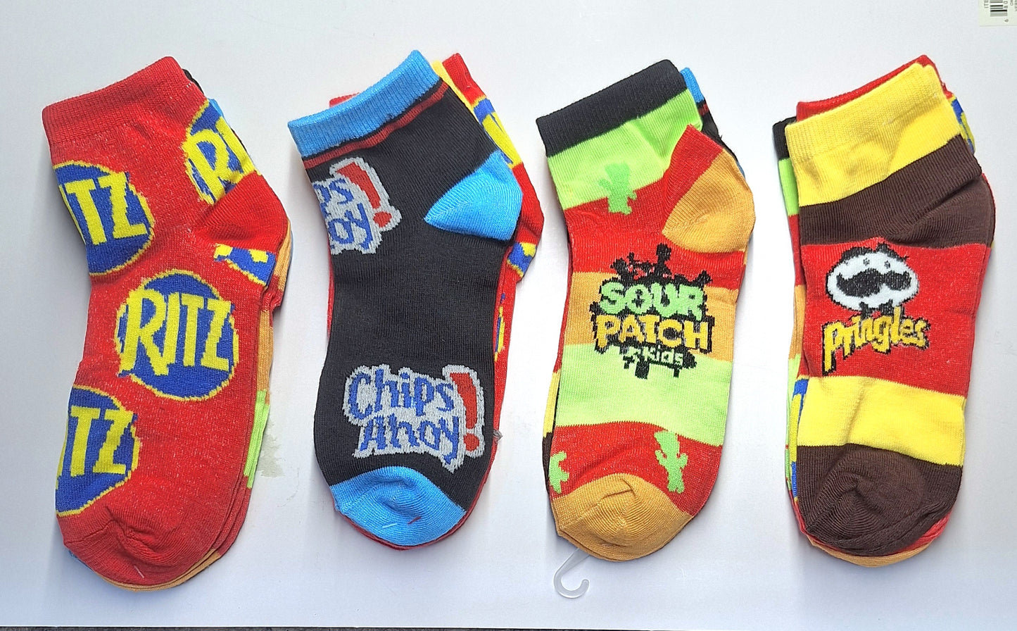 MEDIA DE VESTIR ( RITZ, CHIPS AHOY, SOUR PATCH. (SIZE 9-11)—-$1.99