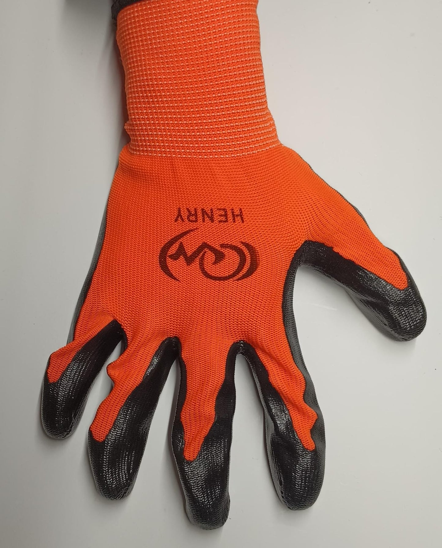 GUANTE ORANGE-BLACK (QW)————— $1.99