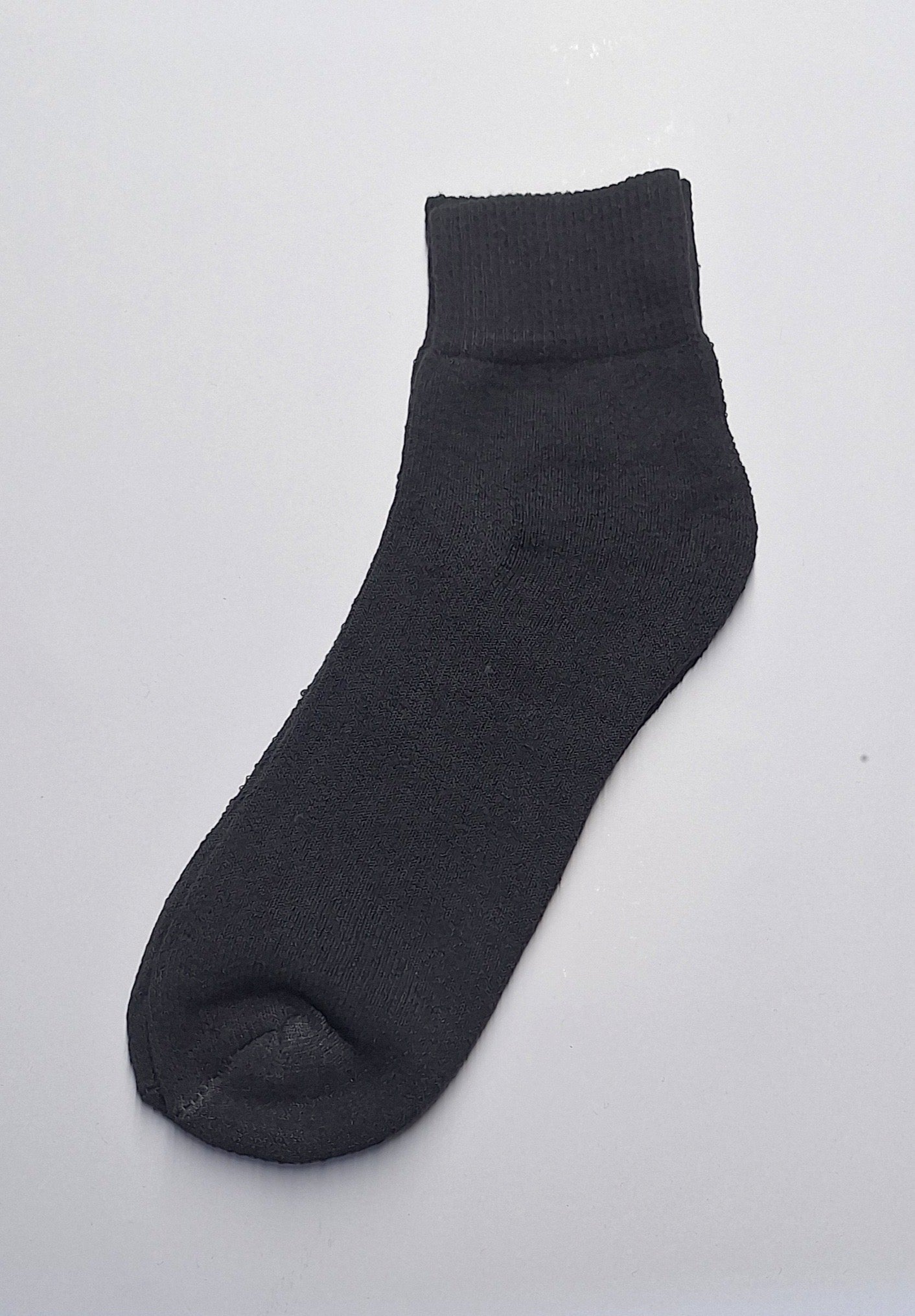 MEDIAS SPORT BLACK CORTA.————— $1.99