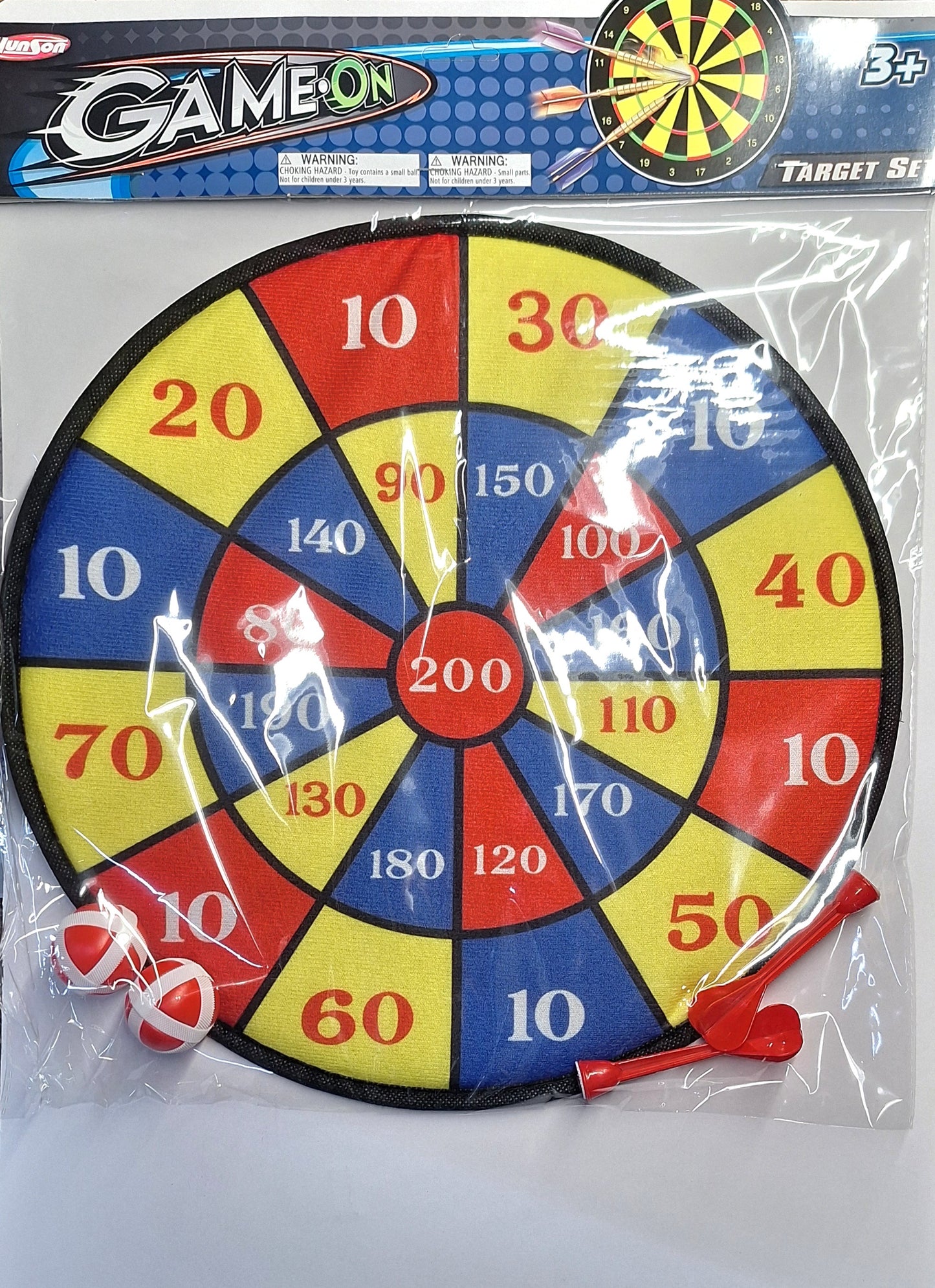 GAME ON TARGET SET.————— $5.99