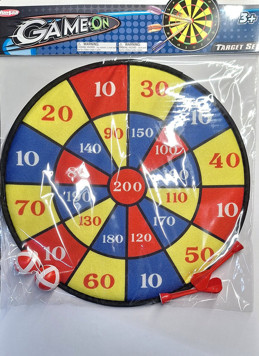 GAME ON TARGET SET.————— $5.99