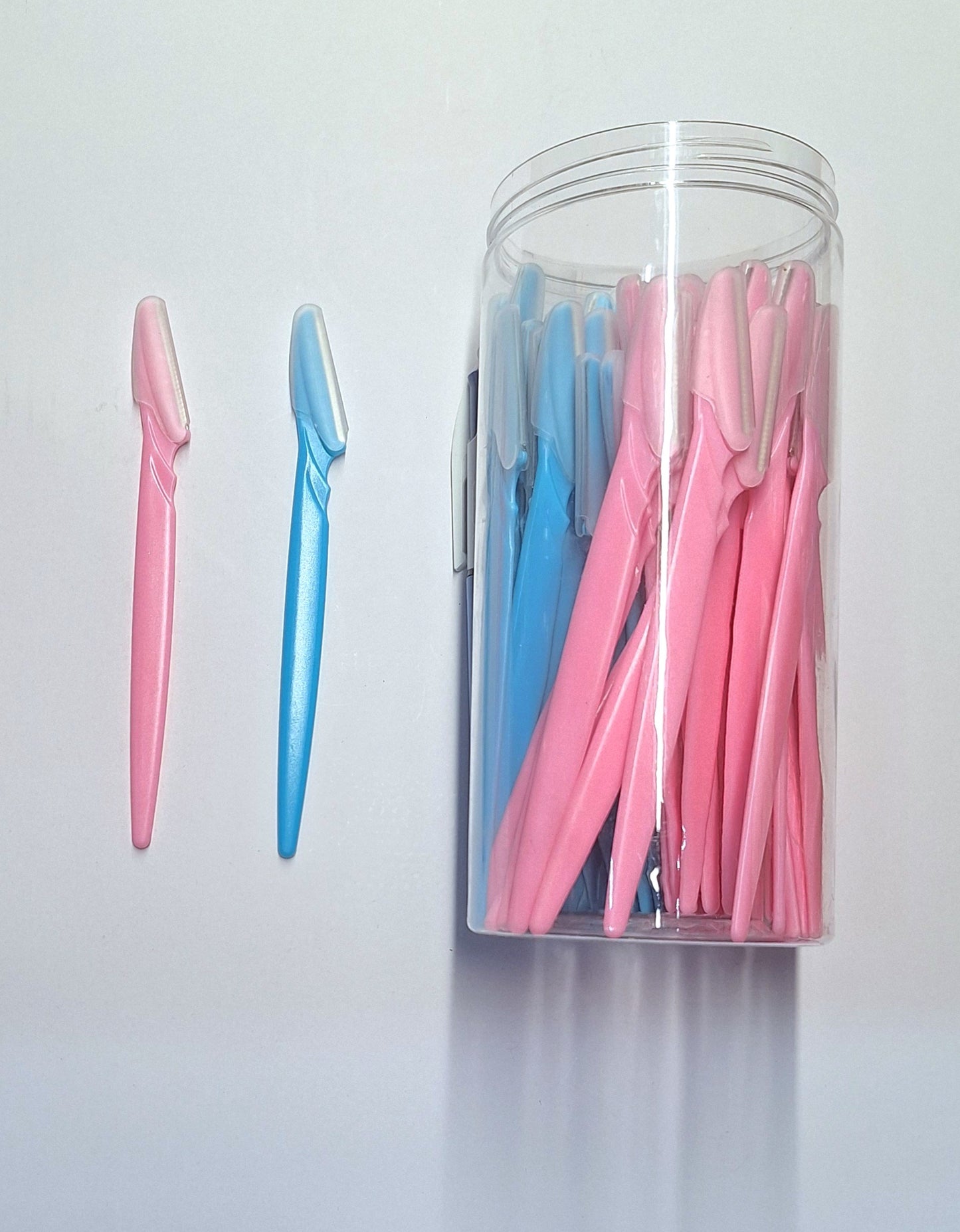 EYEBROW RAZOR. 1-JAR x 72 PCS   (# W1447 )———$18.50