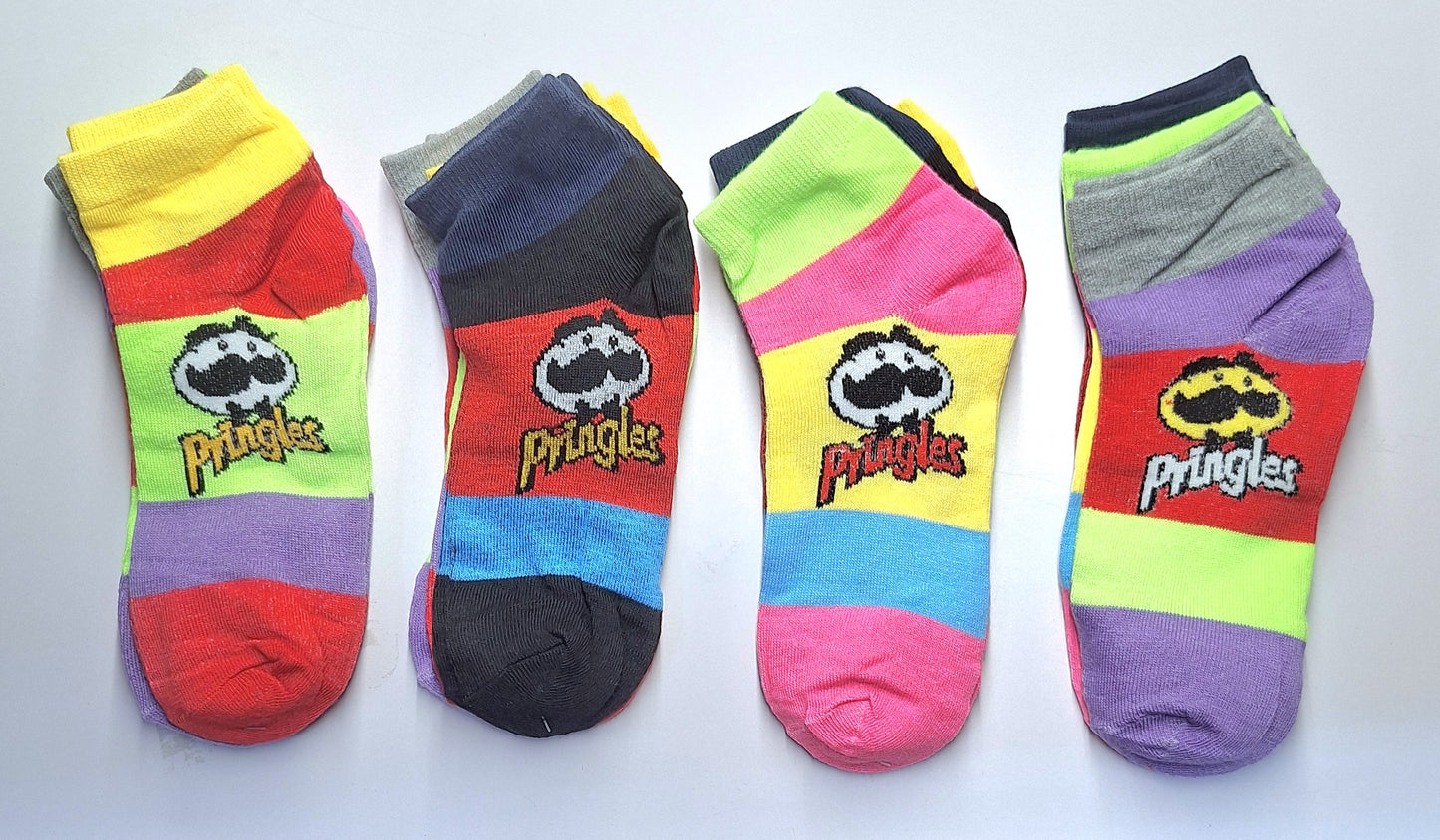 MEDIA DE VESTIR . ( PRINGLES ). SIZE 9-11——————$1.99