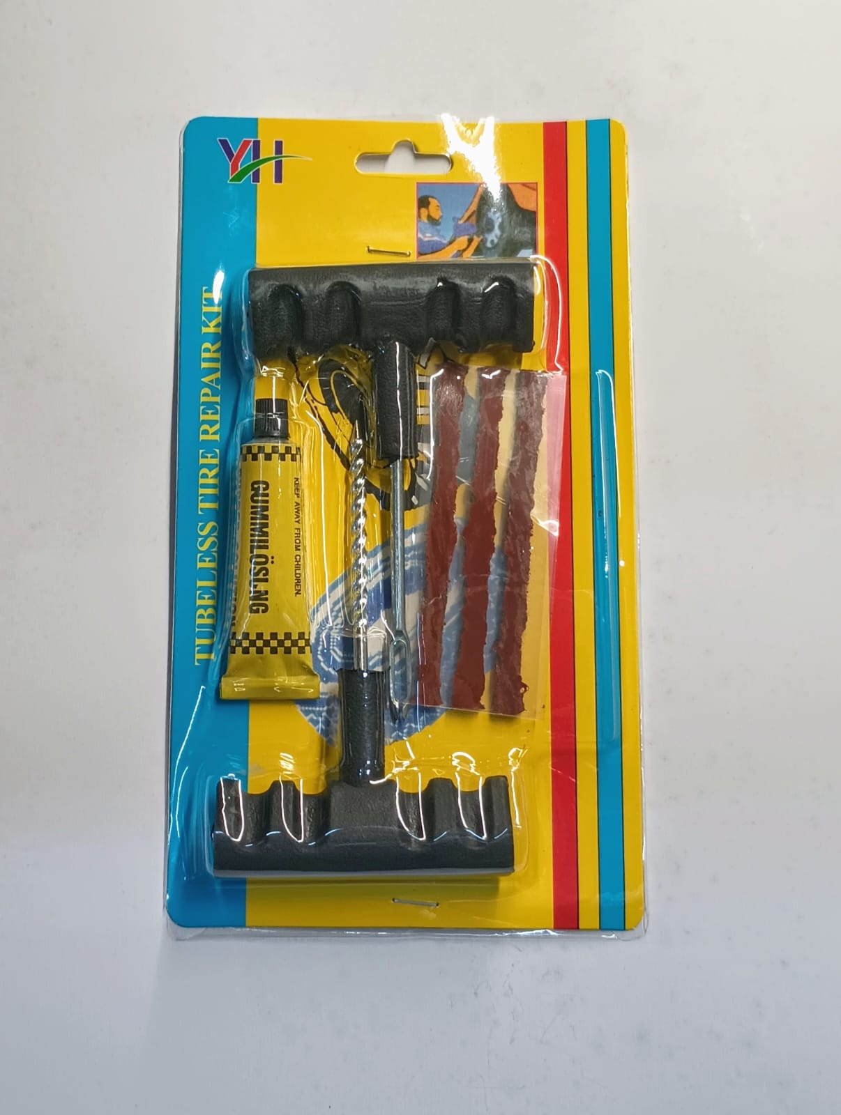 PARCHE CARRO.—————— $3.99